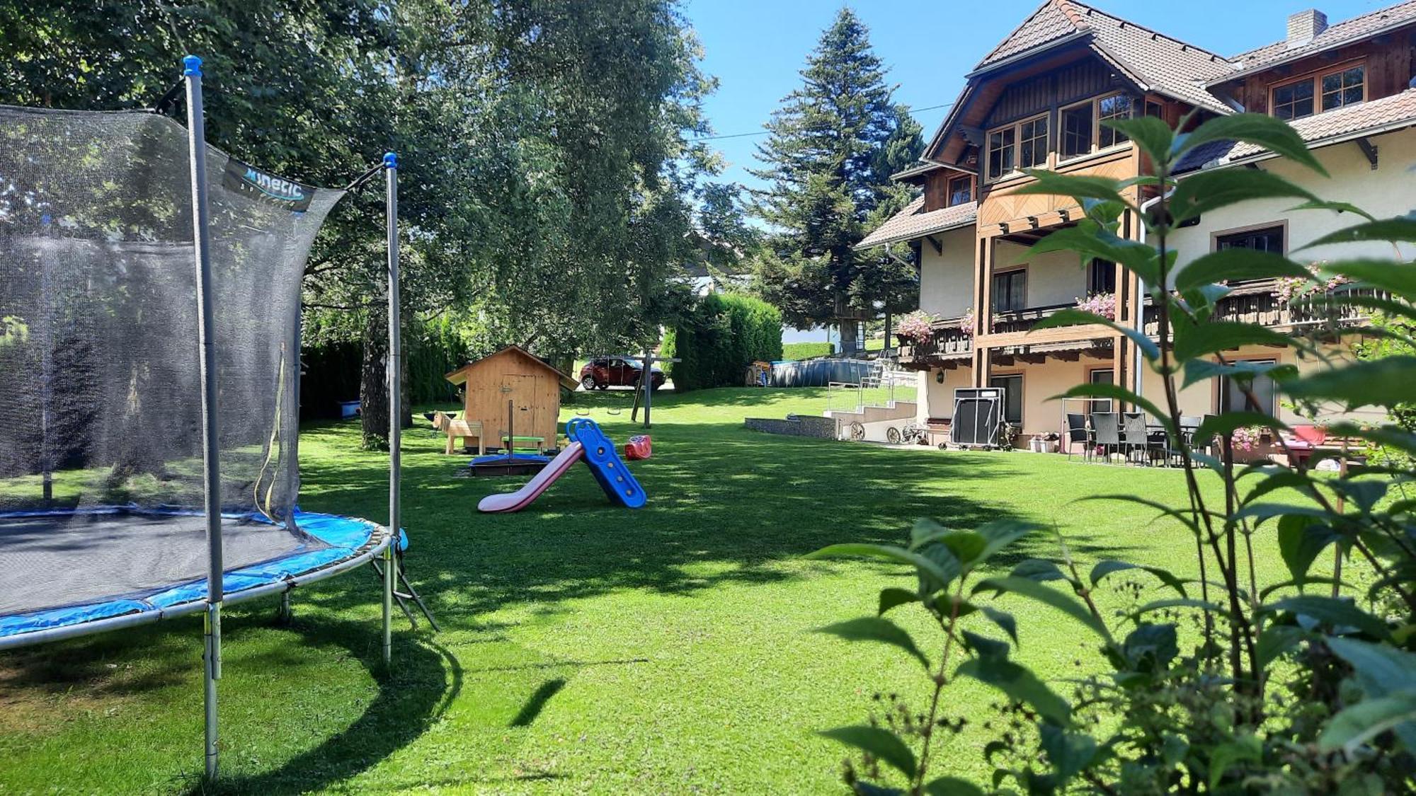 Urlaub Am Bauernhof Gaenser Sankt Peter am Kammersberg Dış mekan fotoğraf
